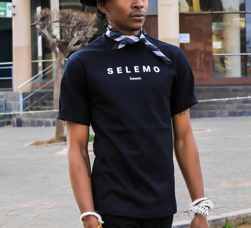 Selemo T-Shirts